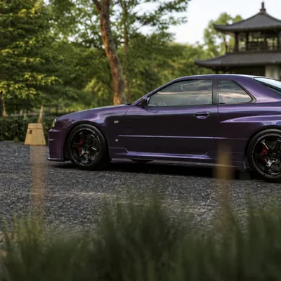 Nissan Skyline GT-R R34 V-Pec Ii Nismo Z-Tune